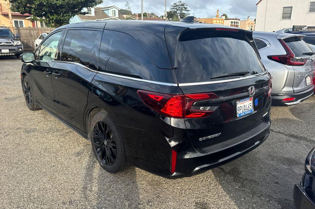 used 2025 Honda Odyssey car, priced at $37,888