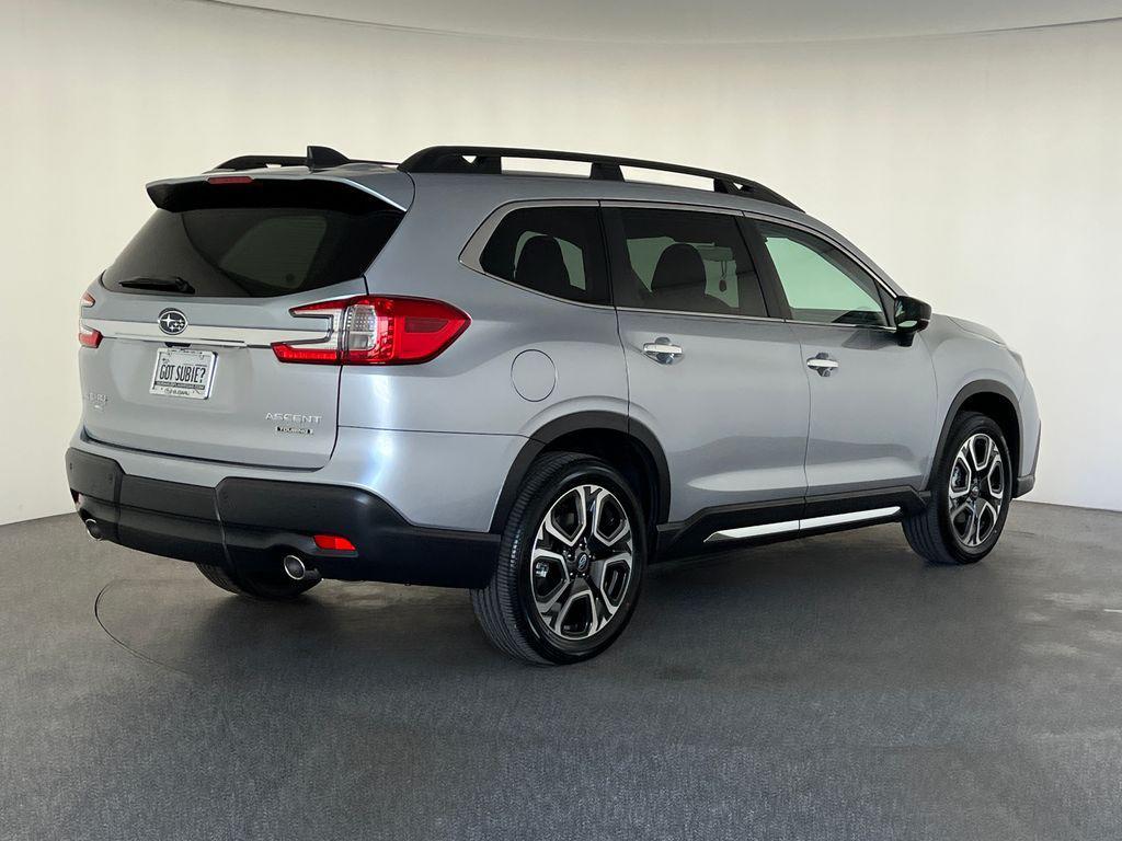 new 2025 Subaru Ascent car, priced at $50,097
