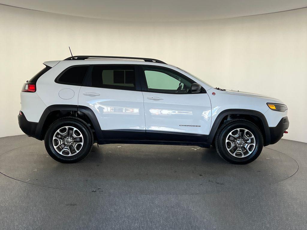 used 2021 Jeep Cherokee car, priced at $18,947