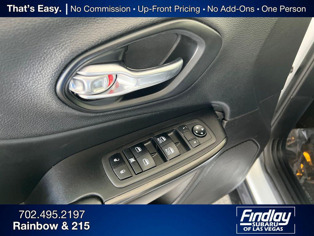 used 2021 Jeep Cherokee car, priced at $19,805