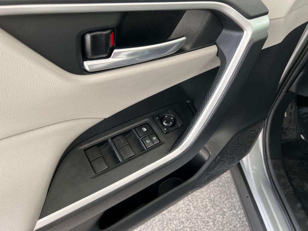 used 2020 Toyota RAV4 car, priced at $23,057