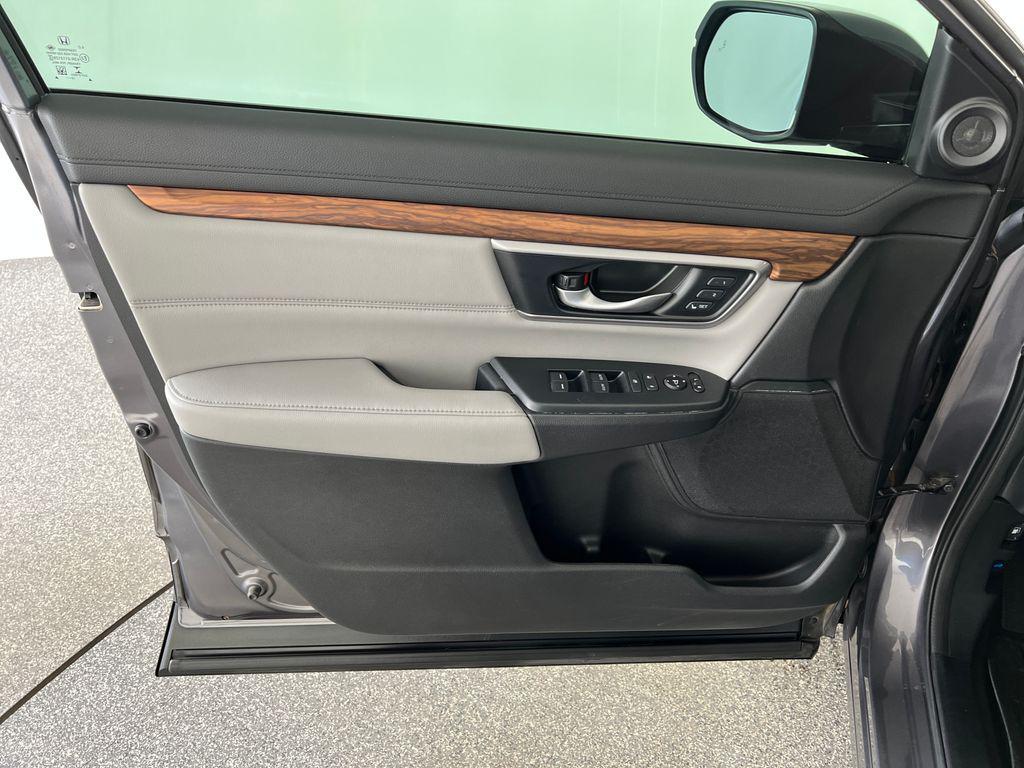 used 2018 Honda CR-V car, priced at $22,564