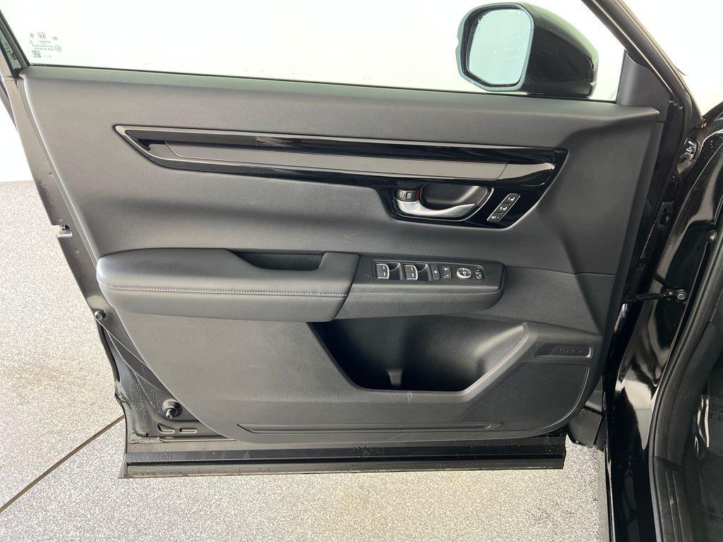 used 2024 Honda CR-V car, priced at $29,929