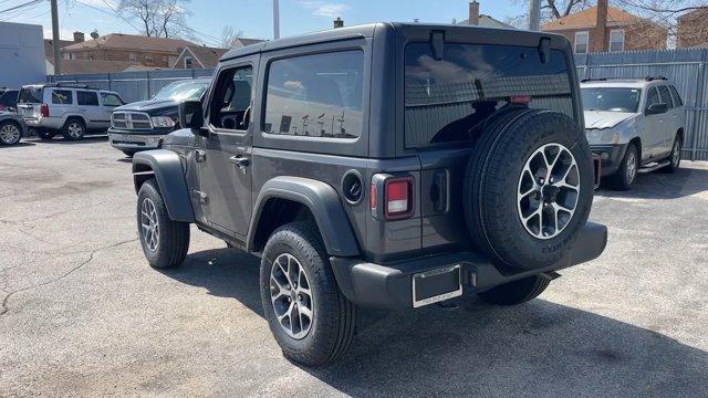 new 2025 Jeep Wrangler car, priced at $41,400