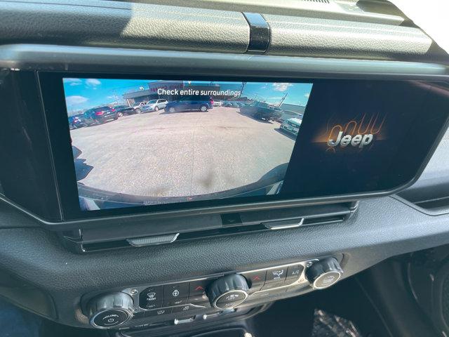 new 2025 Jeep Wrangler car, priced at $41,400