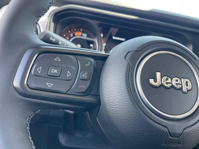new 2025 Jeep Wrangler car, priced at $41,400