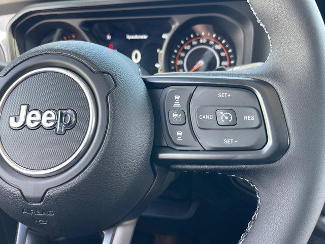 new 2025 Jeep Wrangler car, priced at $41,400
