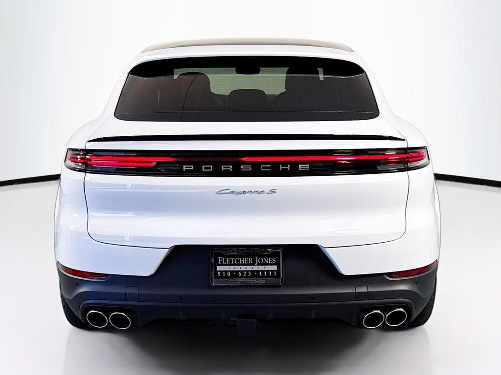 new 2025 Porsche Cayenne car, priced at $132,015