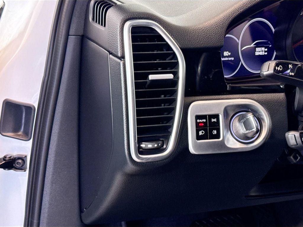 used 2019 Porsche Cayenne car, priced at $39,984