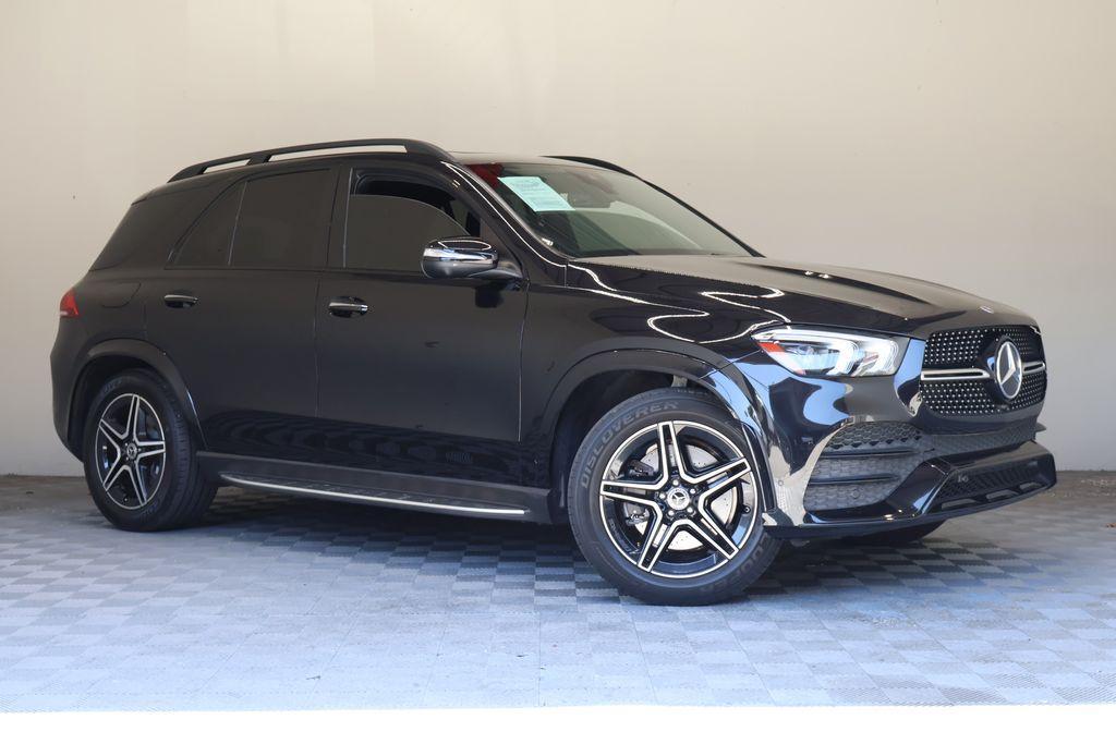 Mercedes-Benz GLE view 2
