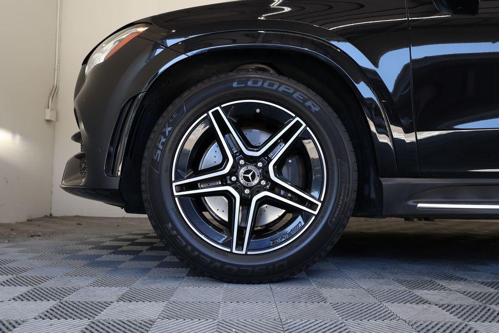 Mercedes-Benz GLE view 9
