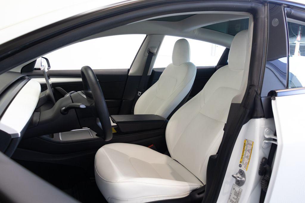 used 2022 Tesla Model 3 car, priced at $28,995