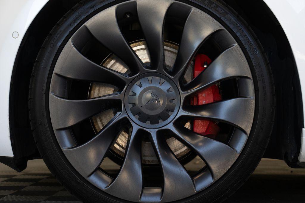 used 2022 Tesla Model 3 car, priced at $28,995