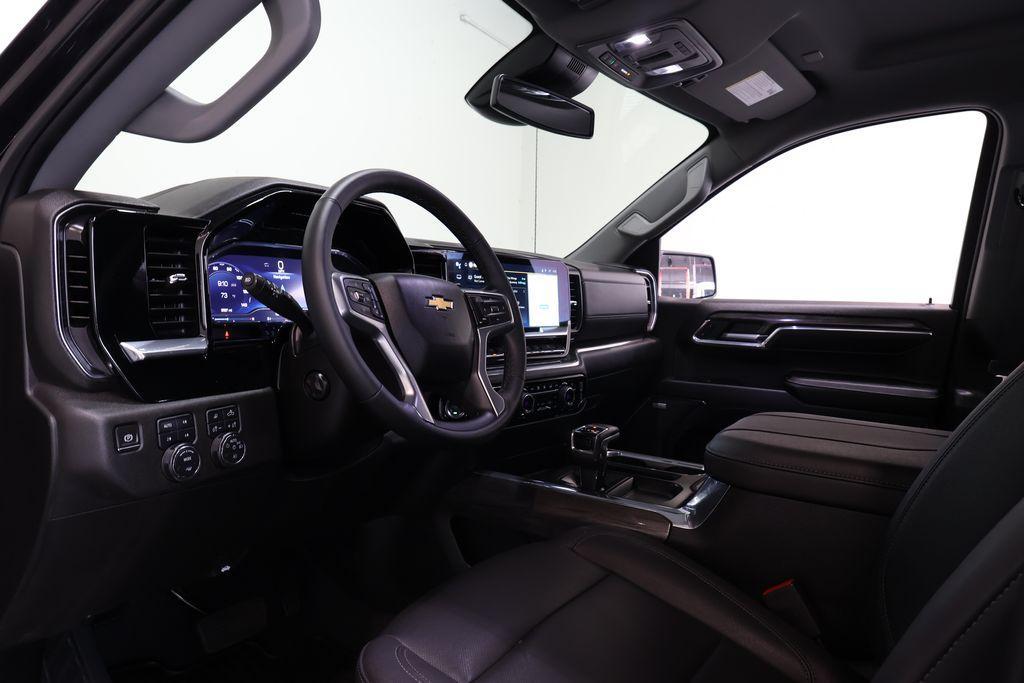 used 2024 Chevrolet Silverado 1500 car, priced at $49,080