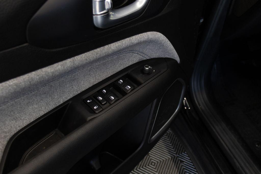 used 2025 Jeep Compass car, priced at $19,995