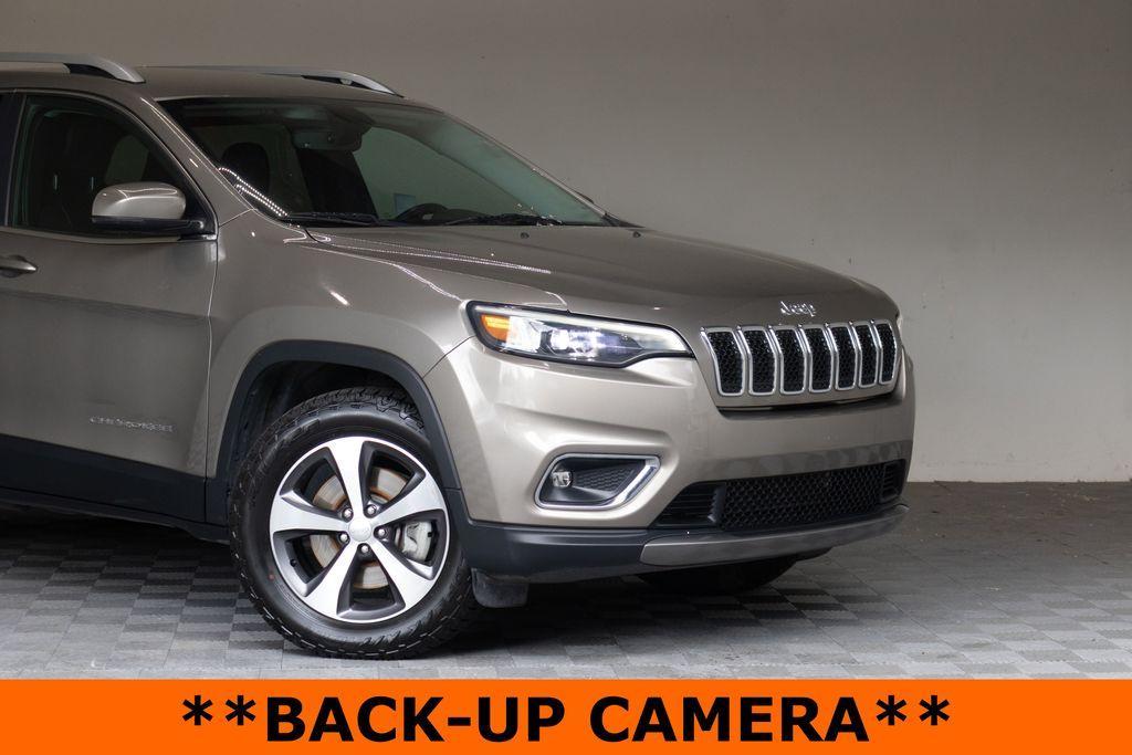 used 2020 Jeep Cherokee car, priced at $15,995