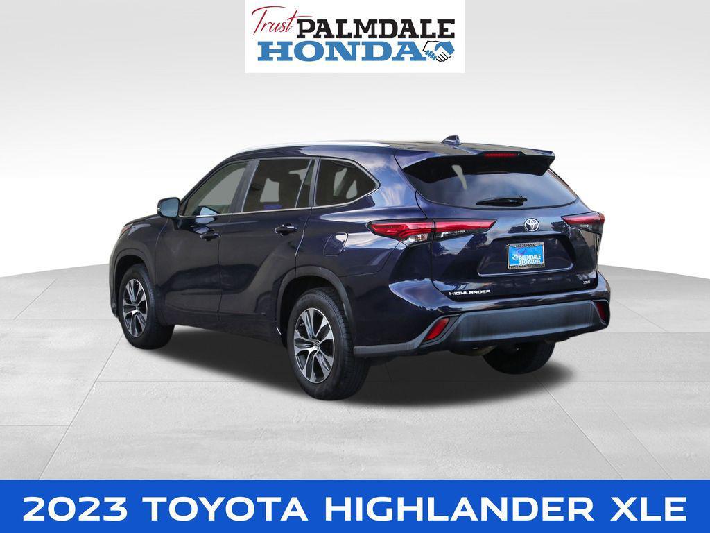 used 2023 Toyota Highlander car, priced at $30,297
