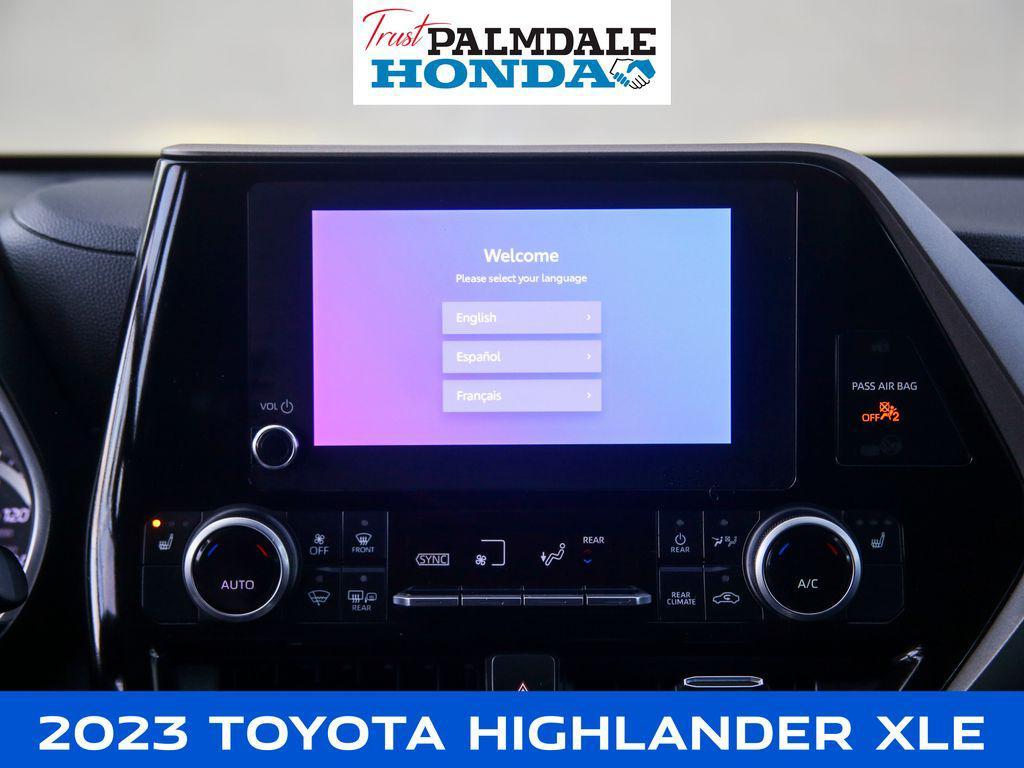 used 2023 Toyota Highlander car, priced at $30,297