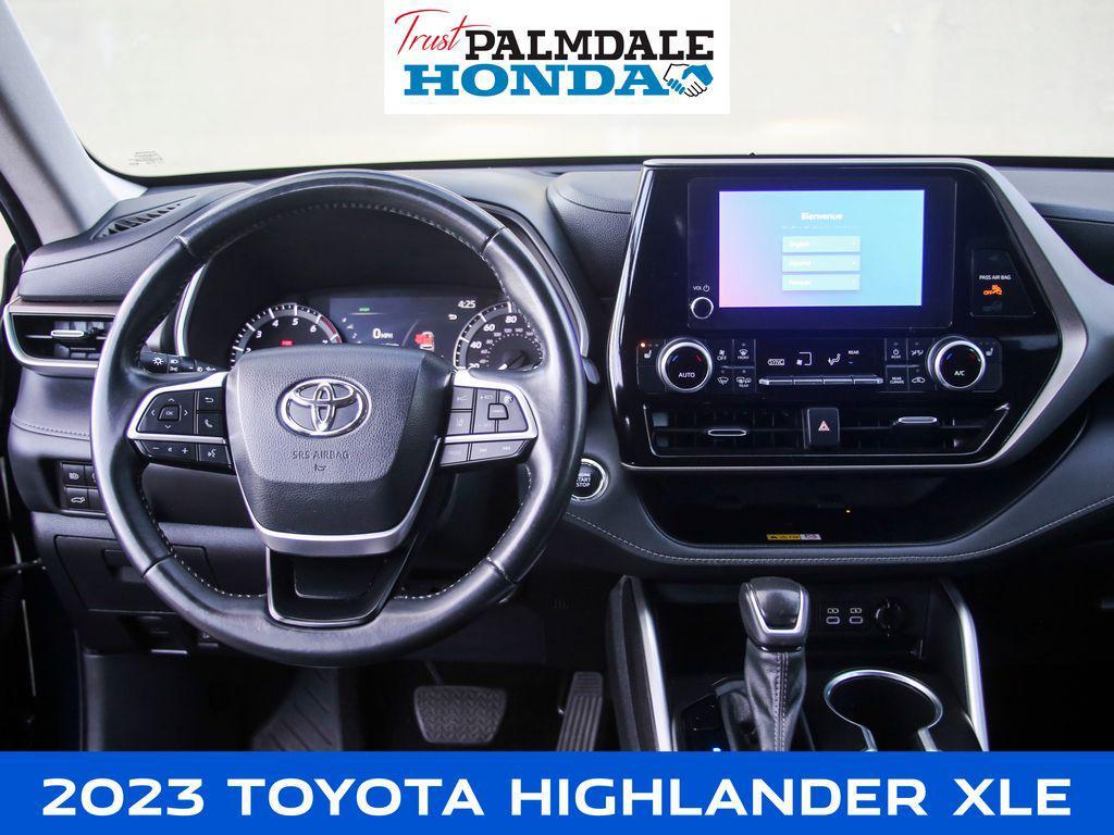 used 2023 Toyota Highlander car, priced at $30,297