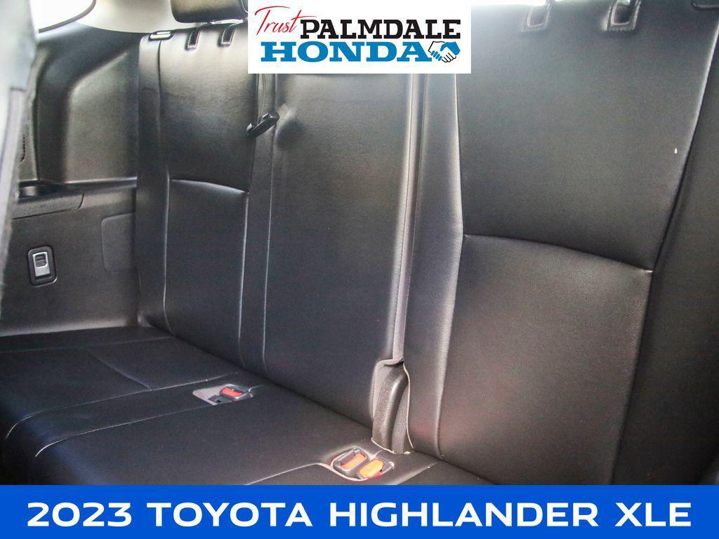 used 2023 Toyota Highlander car, priced at $30,297