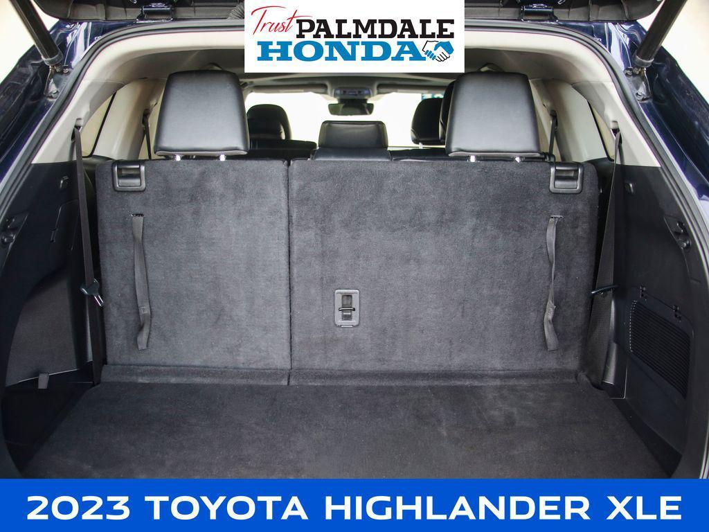 used 2023 Toyota Highlander car, priced at $30,297