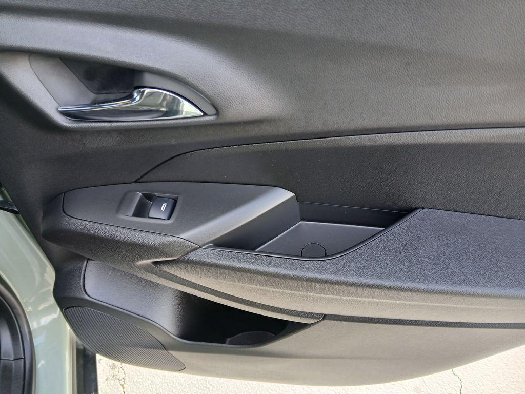 used 2024 Chevrolet Trax car, priced at $21,969