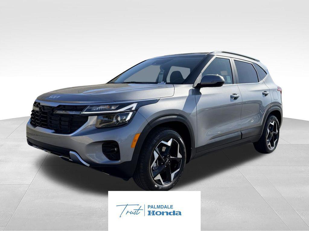 used 2025 Kia Seltos car, priced at $25,595