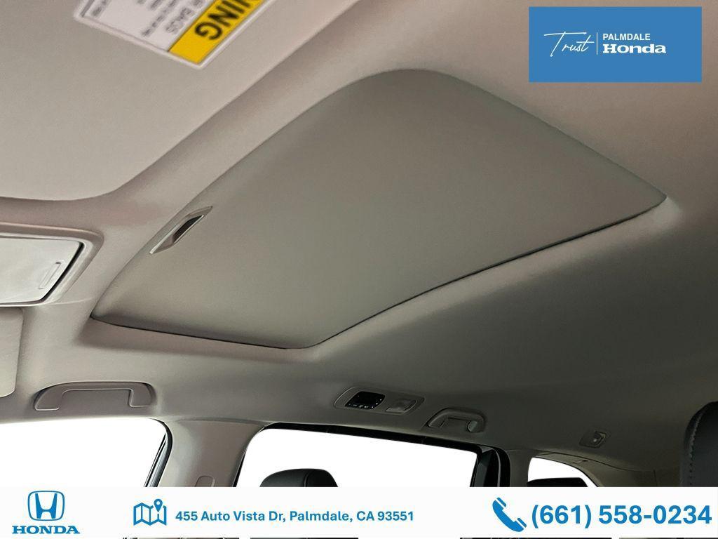 new 2026 Honda Odyssey car, priced at $44,140