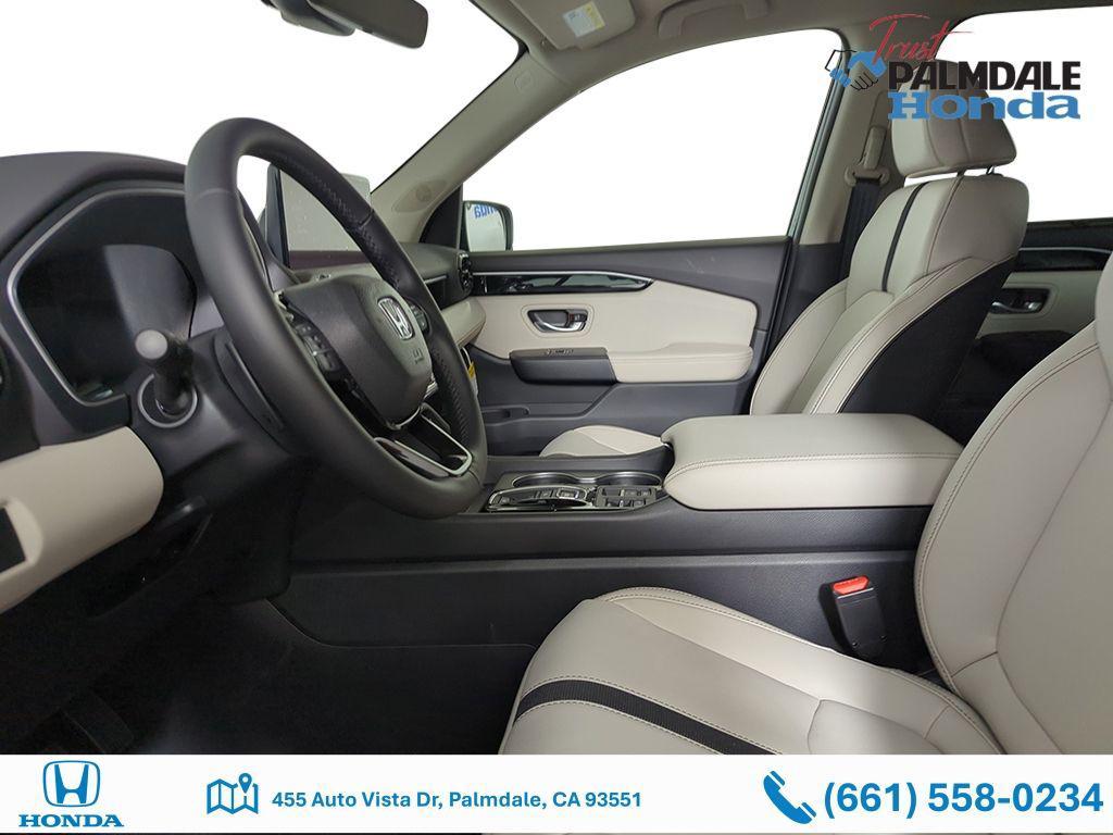 new 2026 Honda Pilot car, priced at $43,945