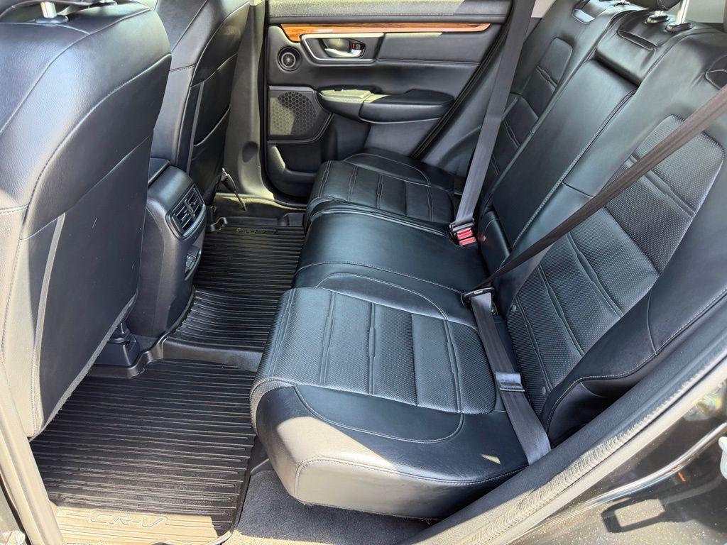 used 2017 Honda CR-V car, priced at $17,162