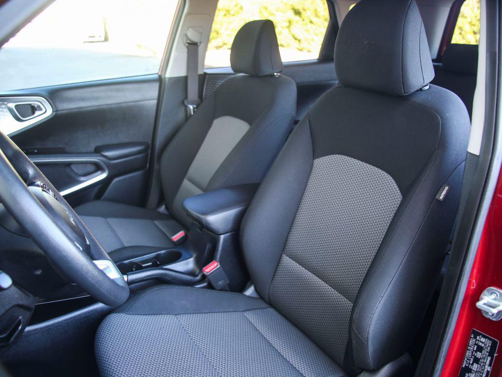 used 2024 Kia Soul car, priced at $15,555