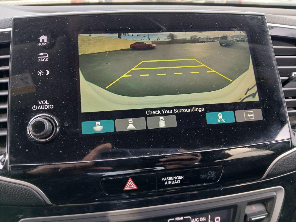 used 2021 Honda Pilot car, priced at $20,615