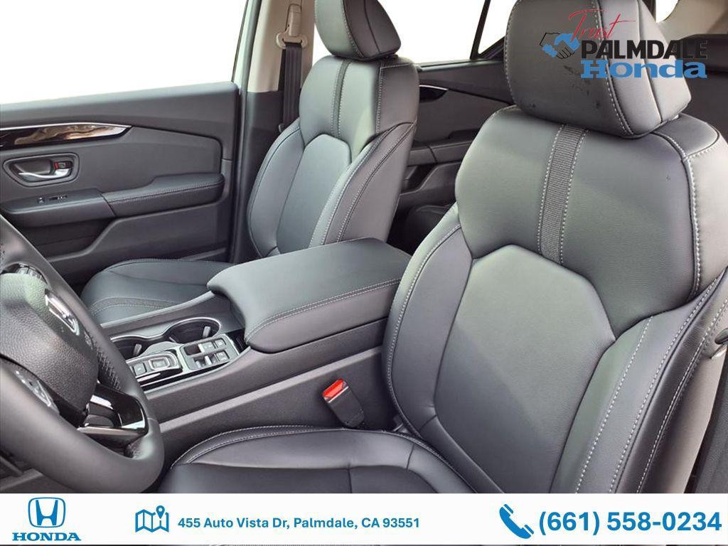new 2026 Honda Pilot car, priced at $43,945