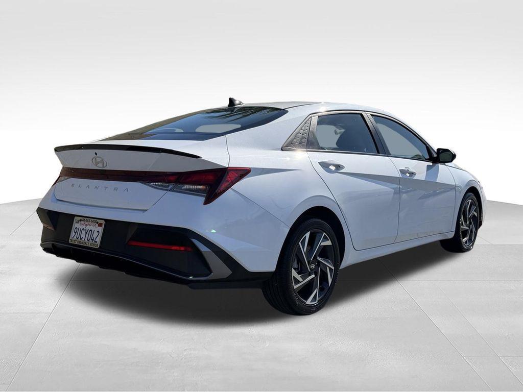 used 2025 Hyundai Elantra car, priced at $21,294