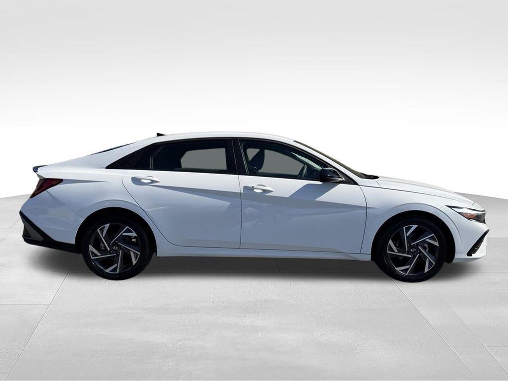 used 2025 Hyundai Elantra car, priced at $21,294