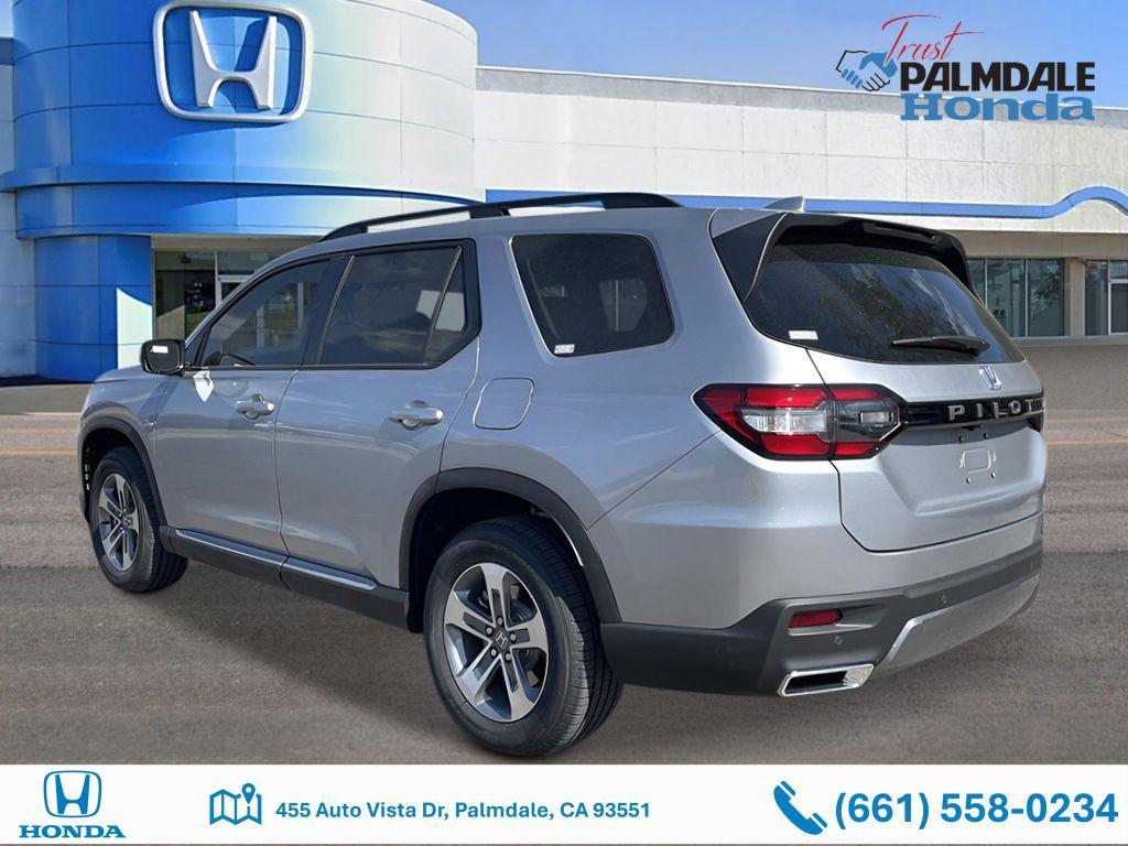 new 2026 Honda Pilot car, priced at $43,490