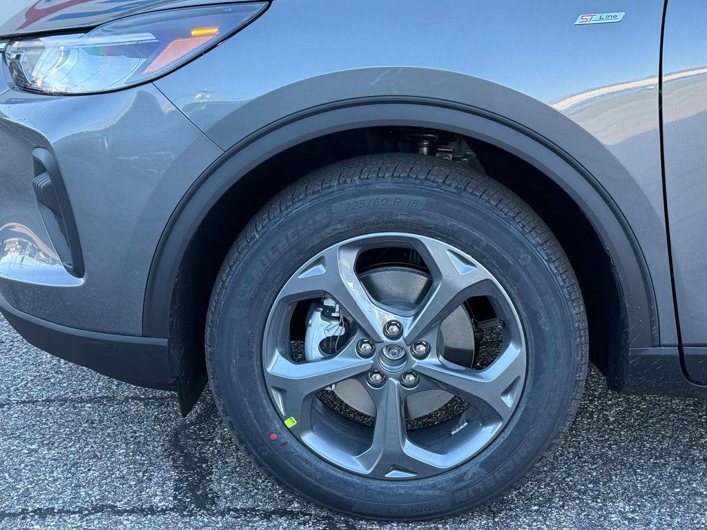new 2026 Ford Escape car, priced at $33,075