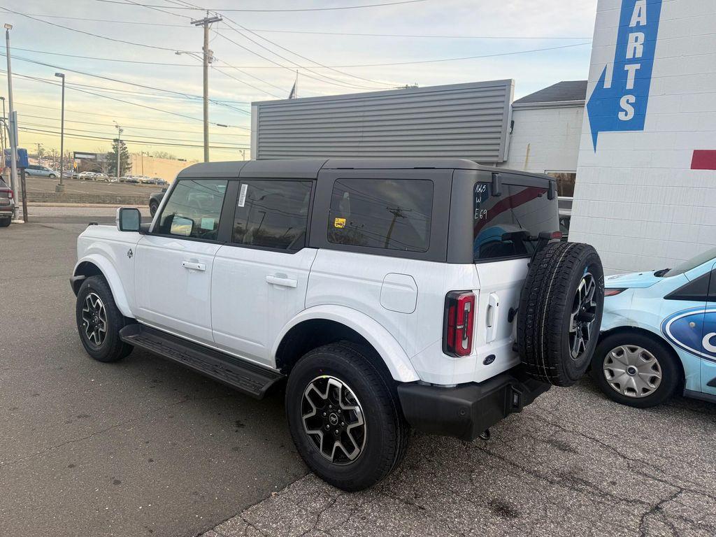 new 2025 Ford Bronco car, priced at $53,765