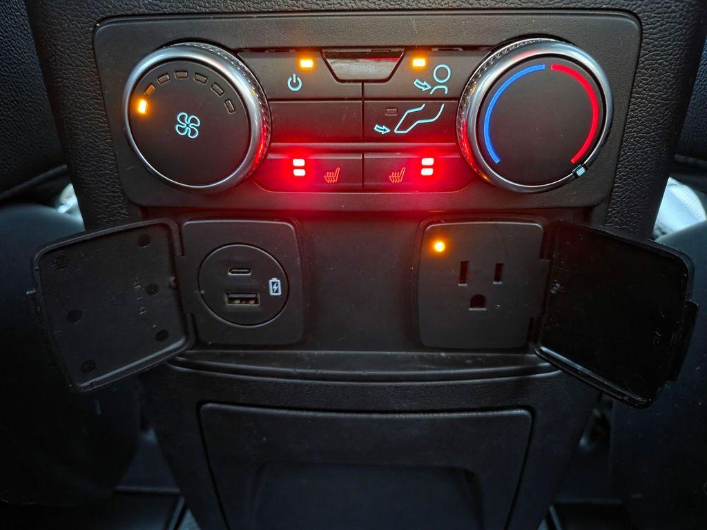 AGATE BLACK METALLIC 2022 Ford Explorer ST