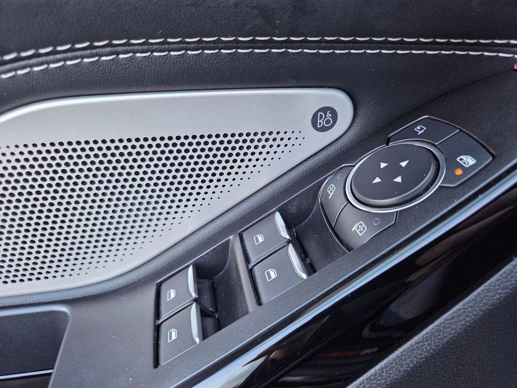 AGATE BLACK METALLIC 2022 Ford Explorer ST