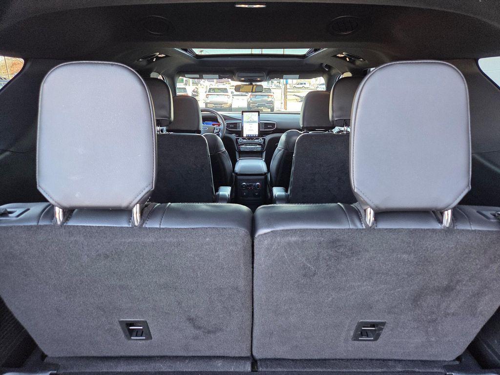 AGATE BLACK METALLIC 2022 Ford Explorer ST