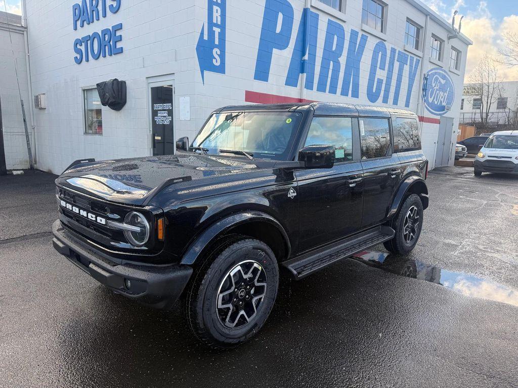 new 2025 Ford Bronco car, priced at $52,052