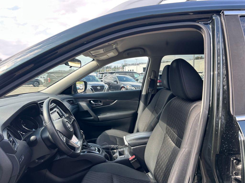 used 2020 Nissan Rogue car, priced at $13,171