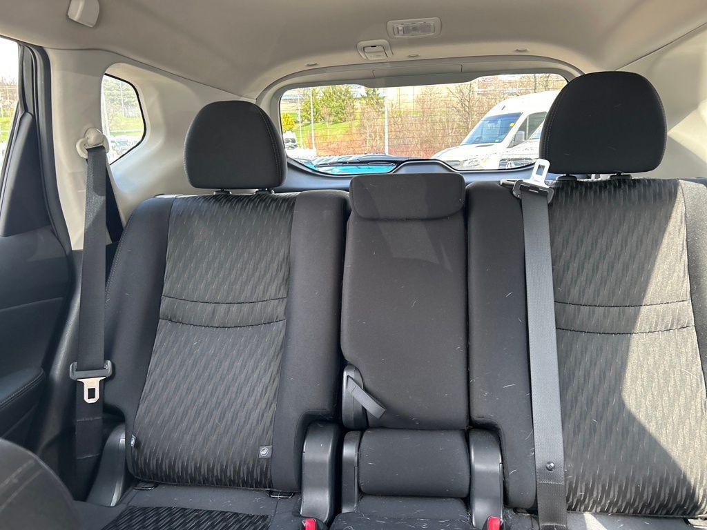 used 2020 Nissan Rogue car, priced at $13,171