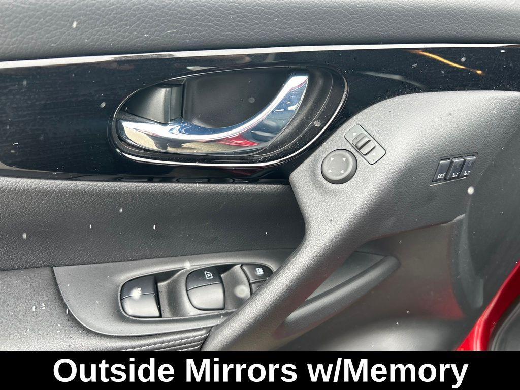 used 2022 Nissan Rogue Sport car, priced at $21,263