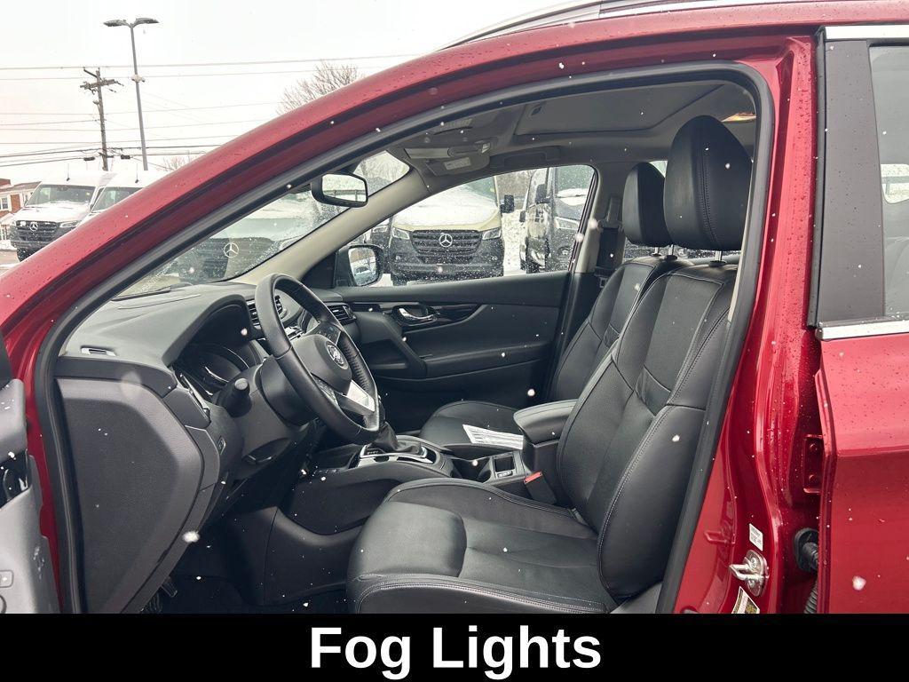 used 2022 Nissan Rogue Sport car, priced at $21,263