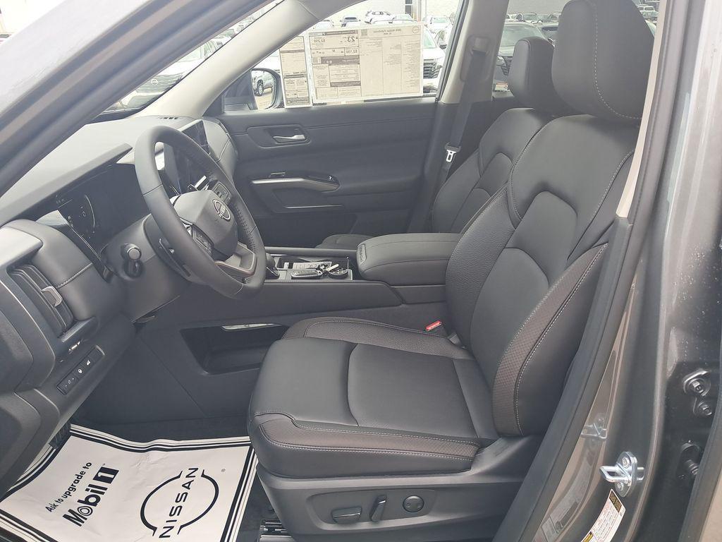 new 2026 Nissan Pathfinder car, priced at $41,379