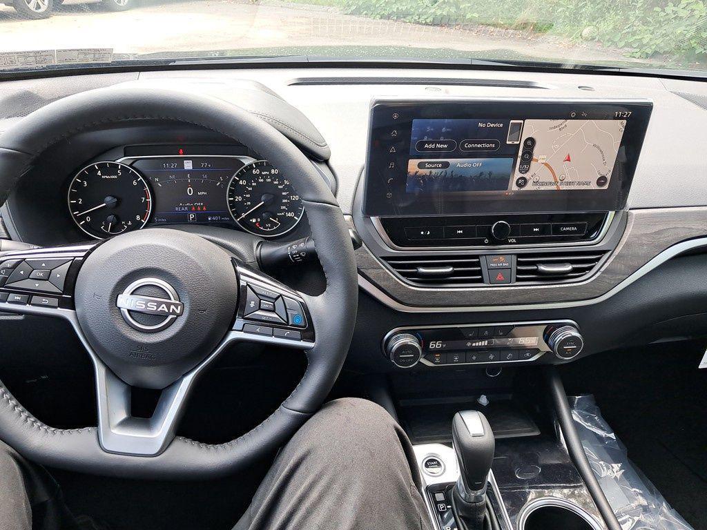 new 2025 Nissan Altima car, priced at $33,812