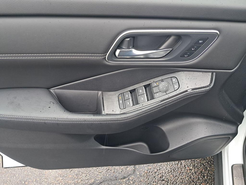 new 2026 Nissan Rogue car, priced at $39,279