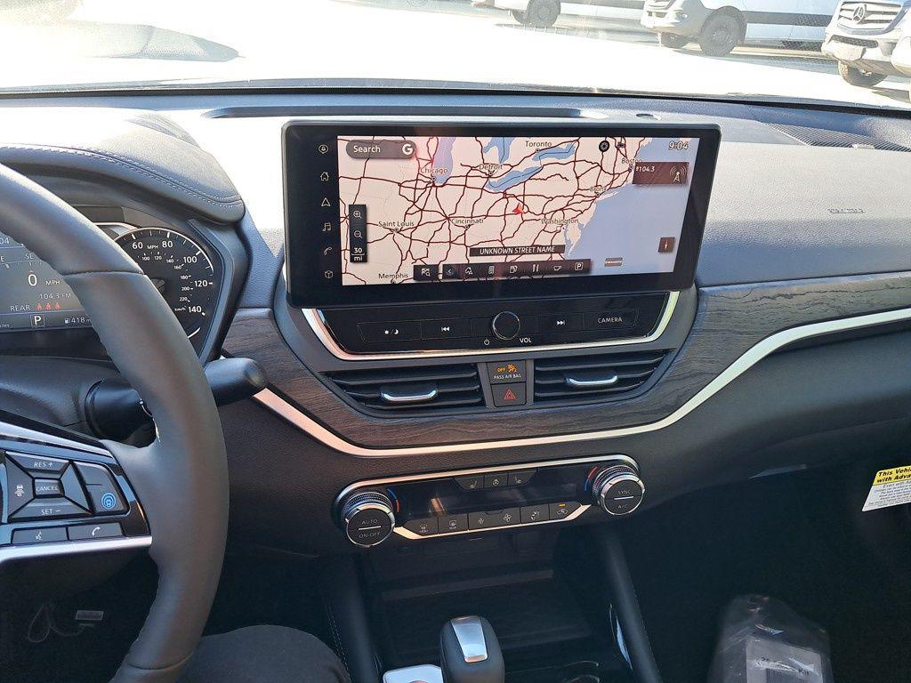 new 2025 Nissan Altima car, priced at $33,824